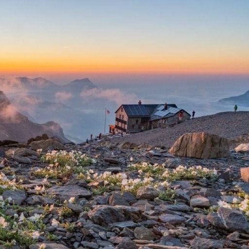 Blüemlisalphütte SAC